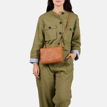   Burkely Soft Skylar Double Pocket Flap bőr válltáska konyakbarna