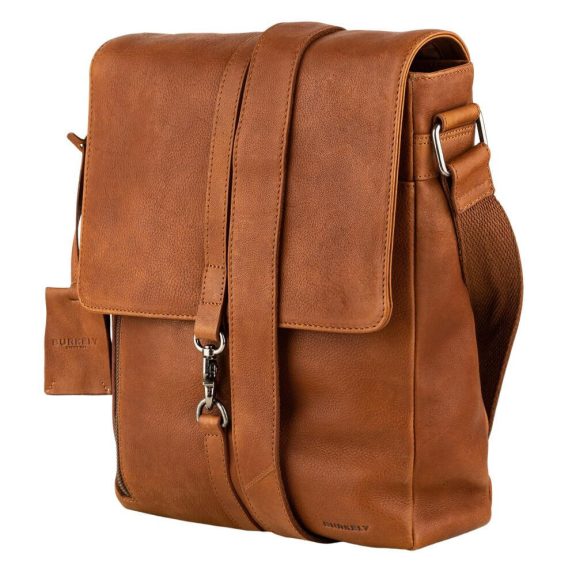 Burkely Antique Avery Crossover M Messenger konyakbarna bőr oldaltáska Burkely Antique Avery Crossover M Messenger konyakbarna bőr oldaltáska